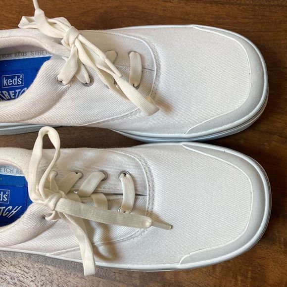 Keds Stretch White Canvas Sneakers Size 8.5 New - Picture 6 of 7